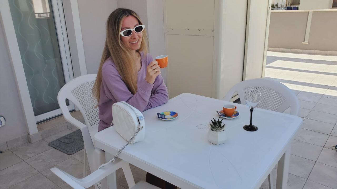 特拉尼Insula Maris别墅 外观 照片